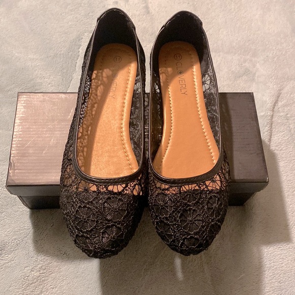 Black floral lace flats - Picture 1 of 5